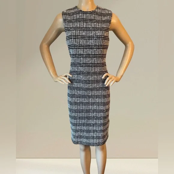 St. John | Dresses | St John New Sleeveless Wool Blend Tweed Knee Length Sheath Dress Size 4 | Poshmark St. John | Dresses | St John New Sleeveless Wool Blend Tweed Knee Length Sheath Dress Size 4 | Poshmark